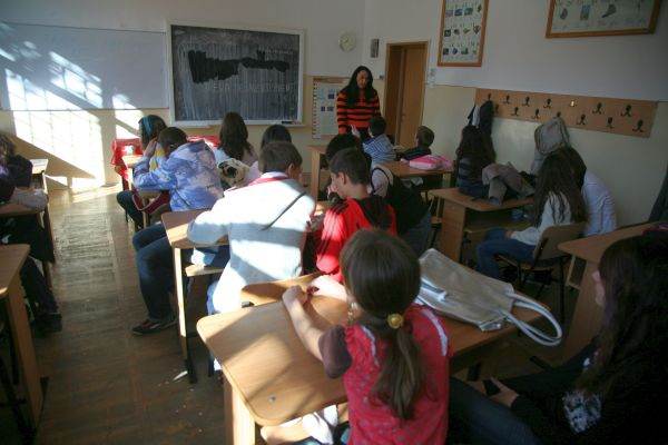 Education: 1 billion euros saved from PNRR and major projects until 2026