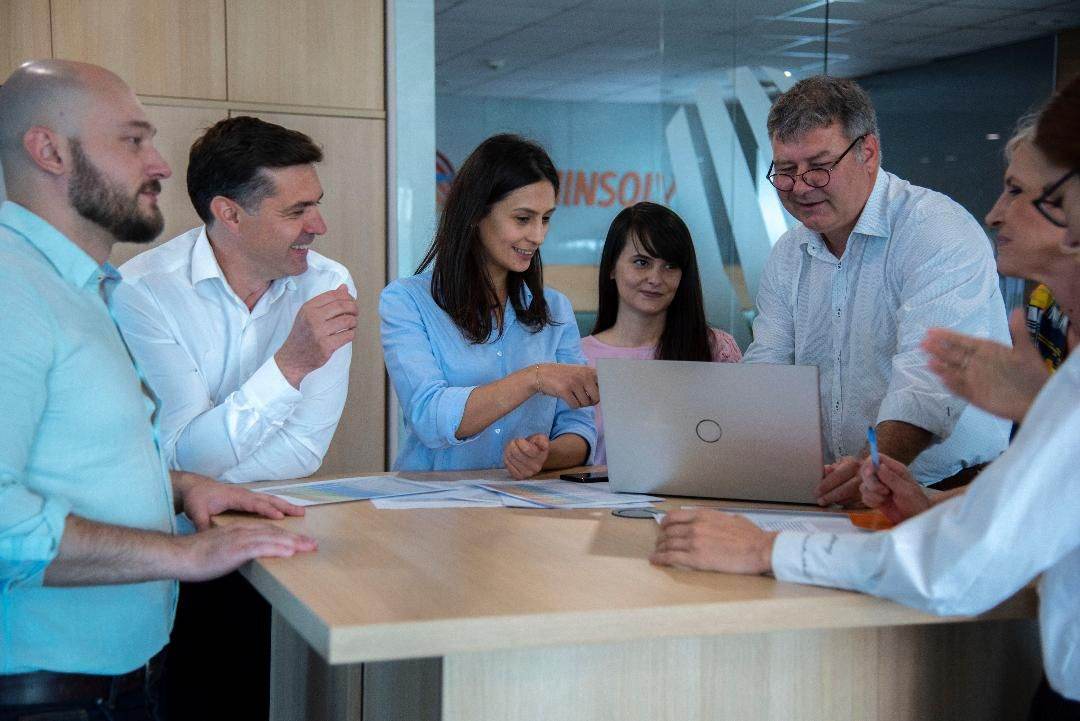 RomInsolv lansează Evoloo, prima aplicaţie digitală din România dedicată prevenţiei insolvenţei
