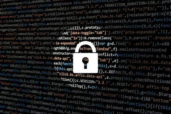 Numerele private ale prim-ministrului australian şi ale lui Donald Trump Jr. au fost publicate pe un site web