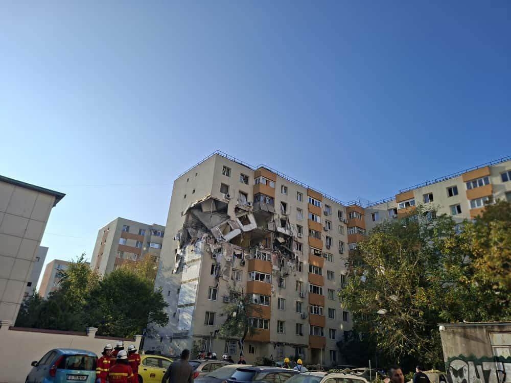 Explozie într-un bloc din Sectorul 5 al Capitalei