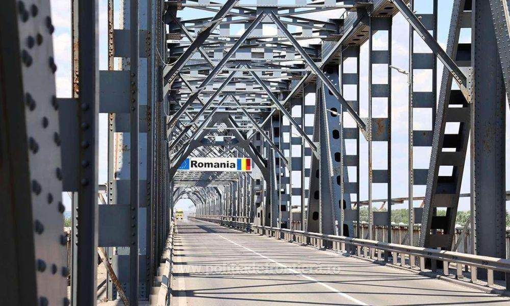 Circulaţie suspendată temporar pe Podul Prieteniei Giurgiu-Ruse
