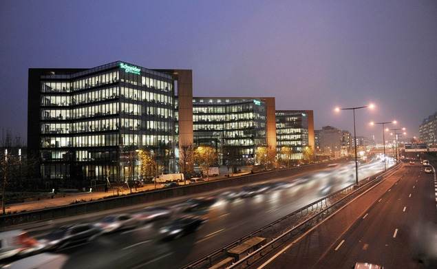 Creştere solidă, de 9%, a veniturilor grupului Schneider Electric