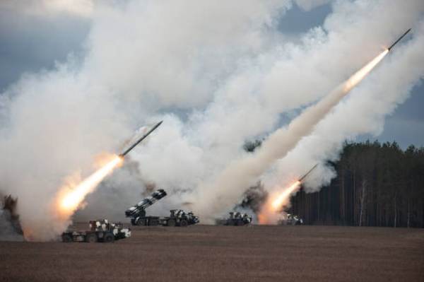 Drone observate deasupra unei baze militare utilizate de NATO din Belgia