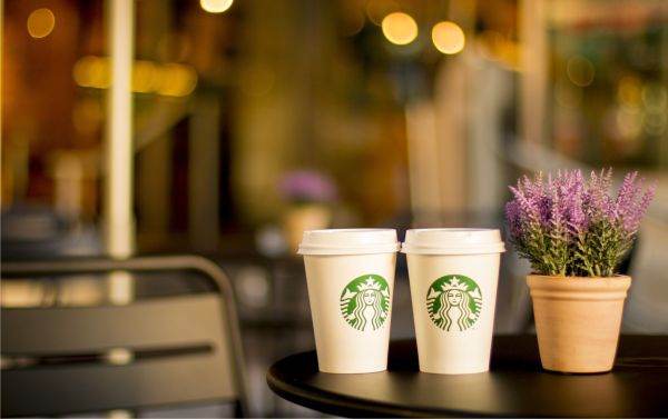 Starbucks vinde o parte din afacerea sa din China