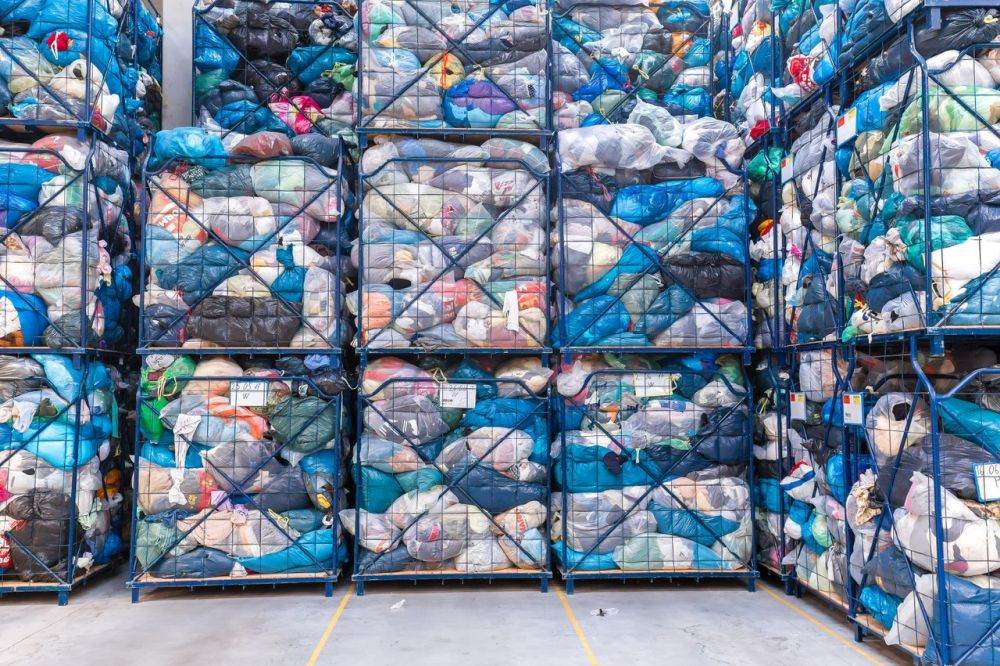  Comisia Europeană: România gestionează deficitar deşeurile textile