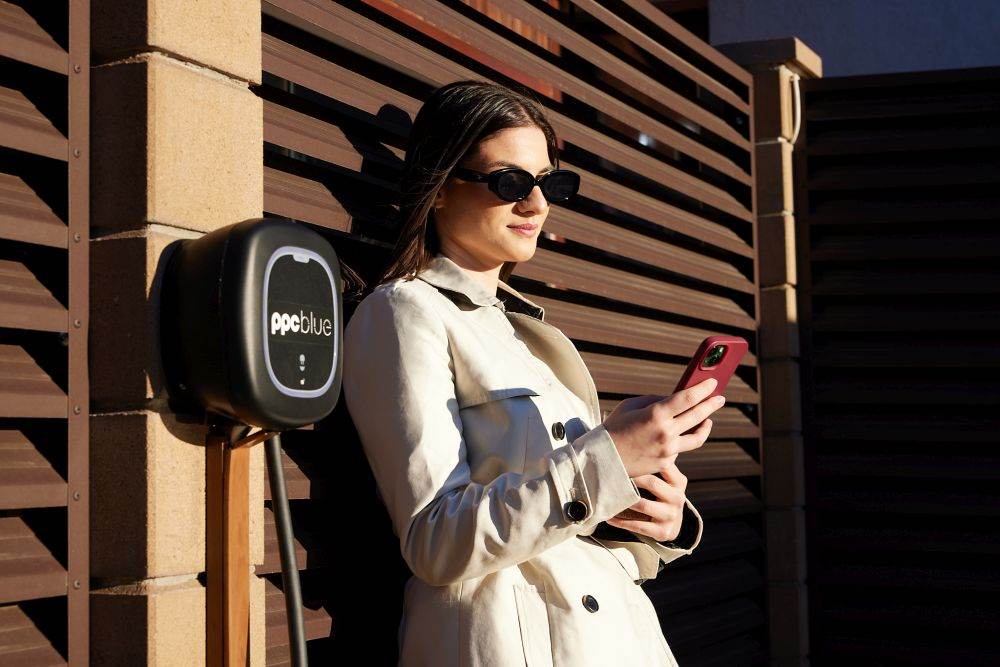 PPC blue România îşi extinde infrastructura de staţii de încărcare prin achiziţia reţelei Hermes Flow