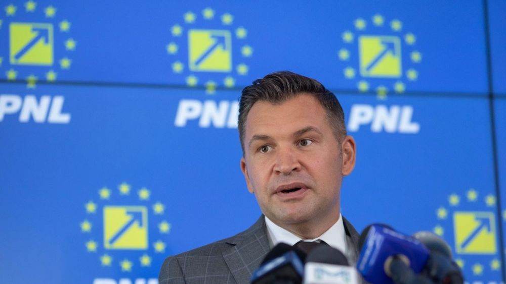 Ionuţ Stroe cere preşedintelui stoparea legii privind cota de 40% sportivi în echipe