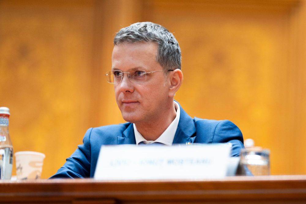 Demisia lui Ionuţ Moşteanu a provocat ecouri internaţionale