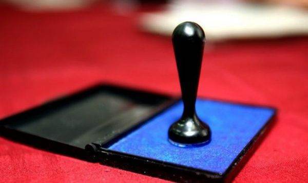 Sondajul BURSA: Printr-o manipulare neruşinată, Anca Alexandrescu a ieşit pe primul loc 