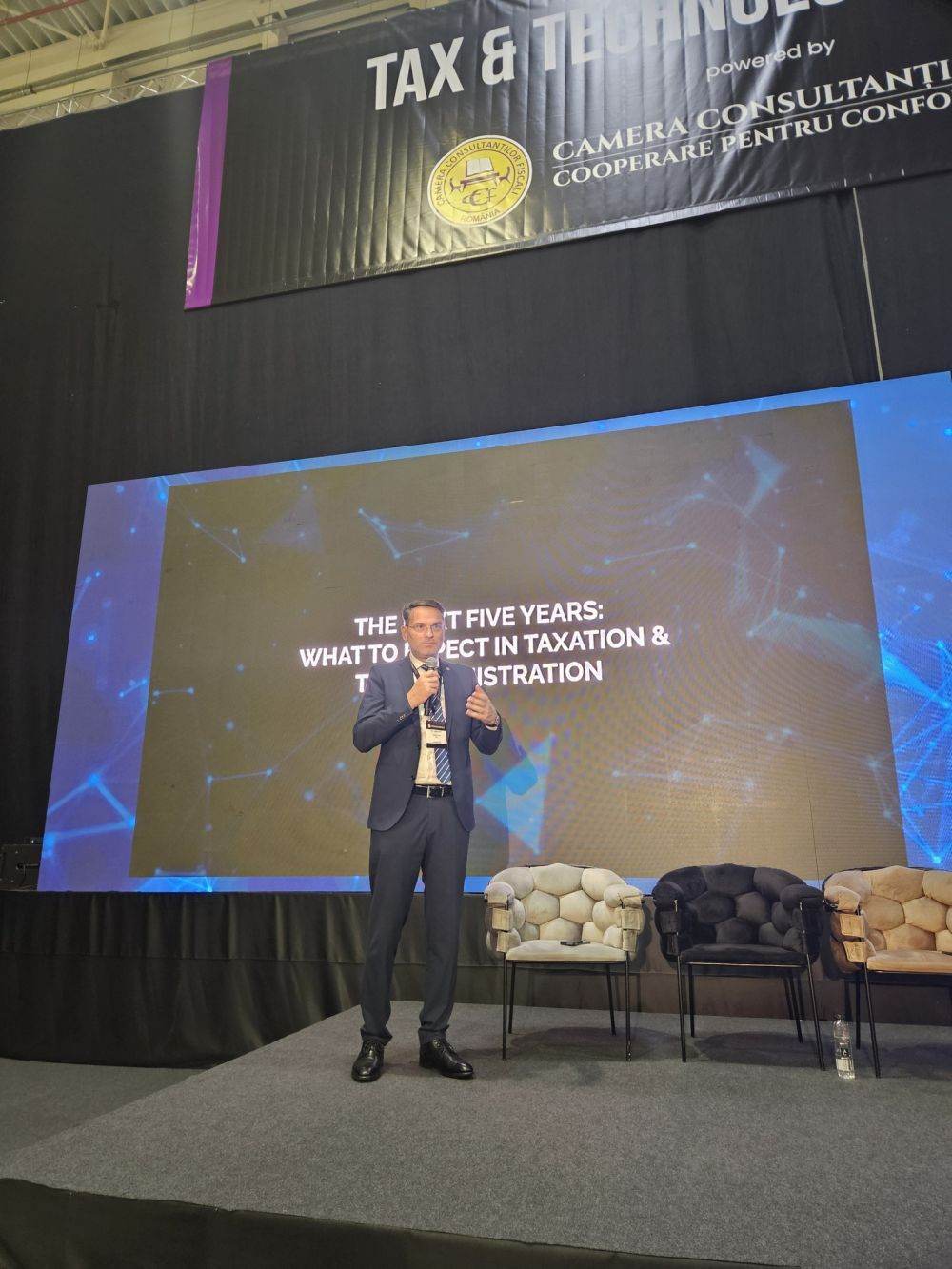 CCF: Taxarea muncii şi capitalului afectează atractivitatea investiţională a României