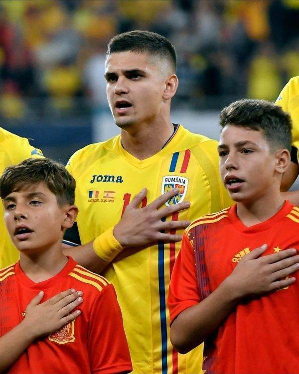 Răzvan Marin a înscris un gol pentru AEK Atena 