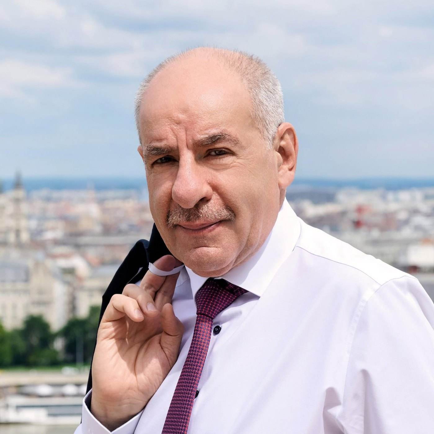 MTI: Președintele Ungariei a promulgat amendamentul constituțional care îi încheie mandatul