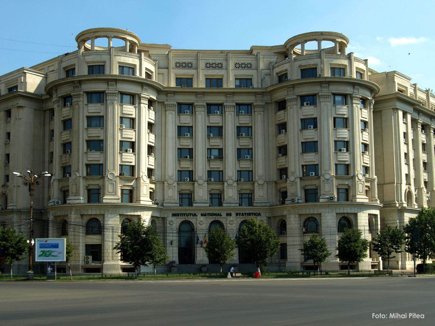 INS: Prețurile producției industriale au crescut cu 11,8% într-un an