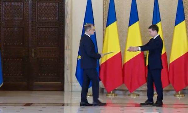 Guvernul condus de Luca Niculescu a depus jurământul de credință la Palatul Cotroceni