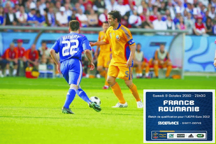În plină campanie împotriva ţiganilor, francezii fac în premieră un afiş decent pentru promovarea unei partide de fotbal cu noi (vezi dreapta). Altădată, pe când contam în fotbalul mondial, pentru francezi eram o naţională de ţigani.