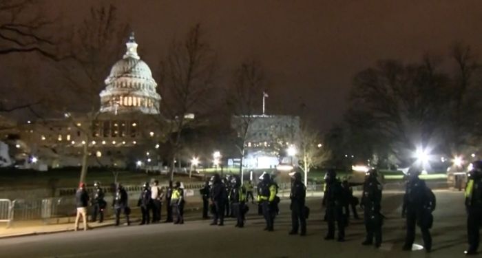 Susţinătorii lui Trump au atacat clădirea Capitoliului