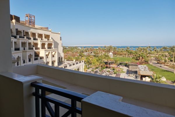 Statul egiptean investeşte 32 miliarde dolari în dezvoltarea turismului