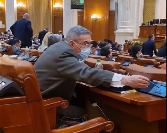 Bugetul a fost adoptat de Parlament