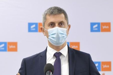 Bolnavi scoşi din Spitalul Foişor la miezul nopţii - victime ale dezorganizării şi lipsei de compasiune