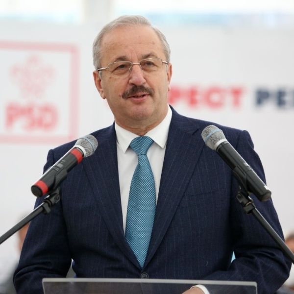 Jumătate din români spun că România este pe drumul greşit