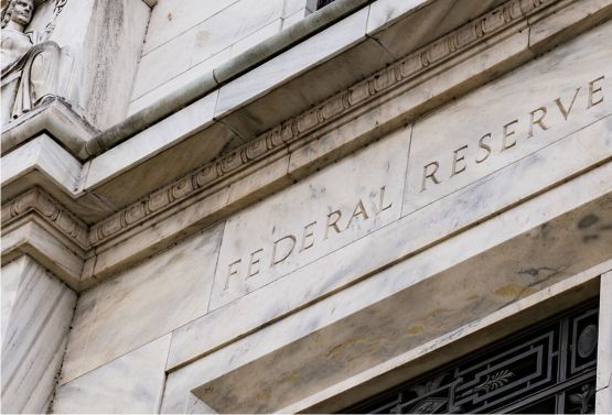 De la prăbuşirea pieţelor bursiere la foamete în Europa şi război în Asia