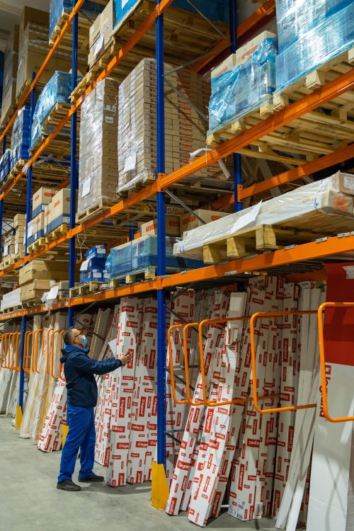 Consolight se aşteaptă la o cifră de afaceri de 60 milioane euro în 2022