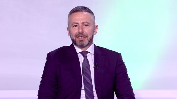 Asigurătorii propun soluţii la provocările pieţei