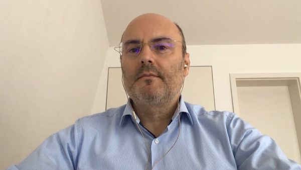 Asigurătorii propun soluţii la provocările pieţei