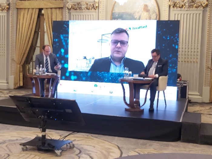 Videoconferinţa "Forumul investitorilor"