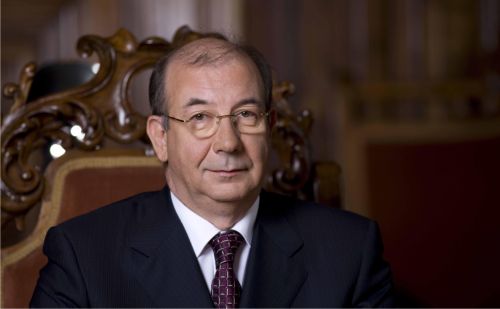 Băncile trebuie să fie pioni importanţi într-o economie de război
