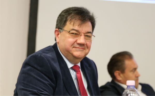 Piaţa de capital - insuficient dezvoltată pentru nevoile economiei noastre