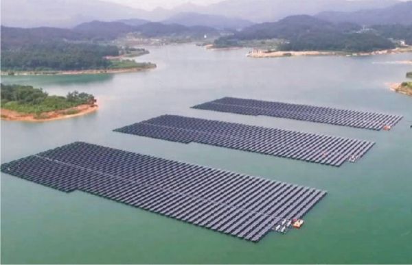 INDIA este unul dintre potenţialii partenerii strategici în dezvoltarea sectorului energiei solare din România
