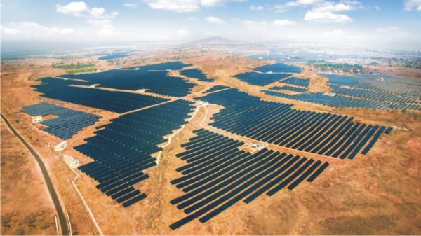INDIA este unul dintre potenţialii partenerii strategici în dezvoltarea sectorului energiei solare din România