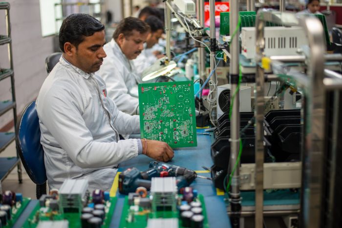 India, un posibil nou lider in industria de producţie de electronice şi semiconductori din lume