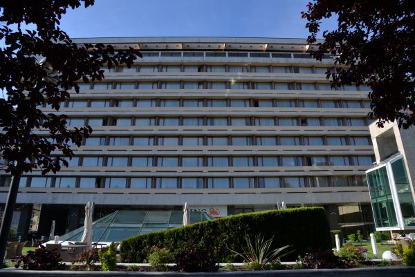 Aro Palace Braşov angajează CEO şi Hotel General Manager