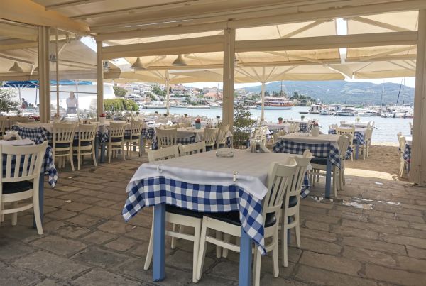 Halkidiki începe să se adreseze turiştilor cu pretenţii