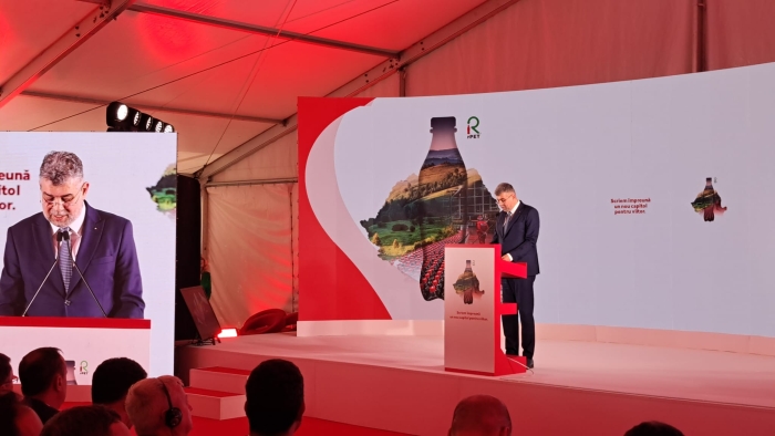 Sistemul Coca-Cola România devine primul producător local de băuturi cu o unitate proprie de fabricare rPET