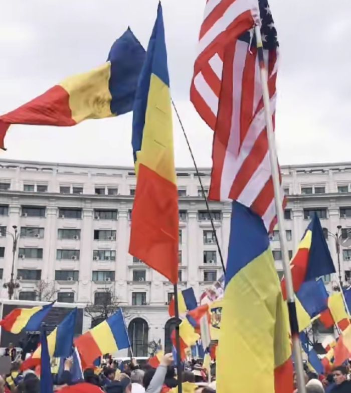 Falii în mişcarea suveranistă: două manifestaţii separate în aceeaşi zi