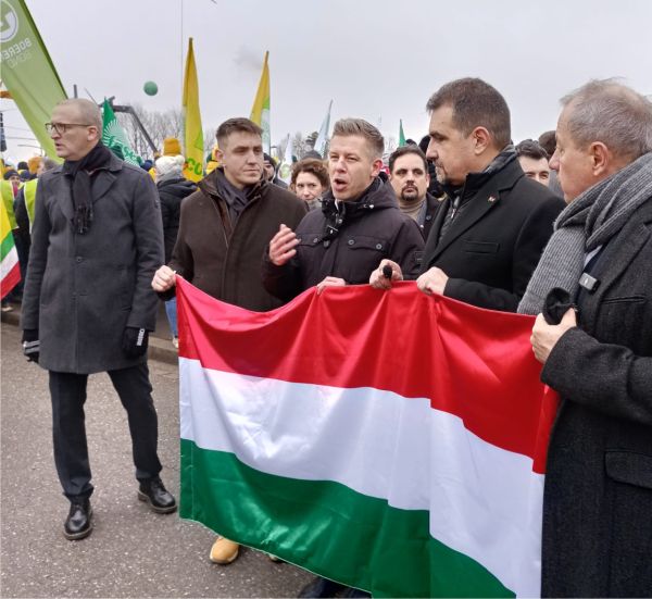 Fermierii europeni protestează: agricultura UE - sacrificată de acordul încheiat cu Mercosur