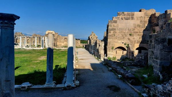 Antalya - istorie şi experienţe premium