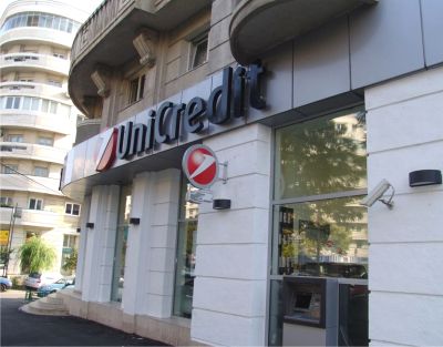 Amenzi fără precedent pentru bănci; Urmează bătălia juridică a deceniului