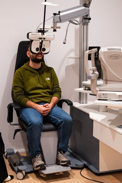 De la dioptrii corecte la stilul tău de viaţă: ce influenţează cu adevărat claritatea vederii tale