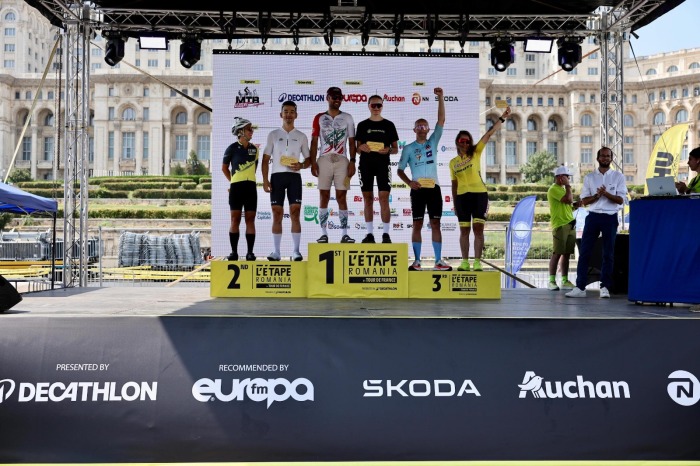 Peste 2.000 de ciclişti au participat la L'Étape România
