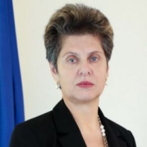 Carmen Moraru
