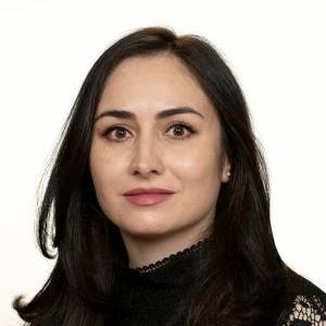 Elena-Adelina Dobra