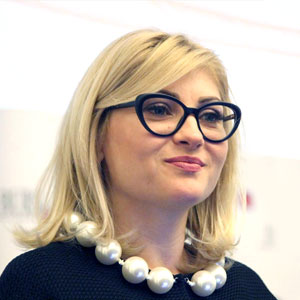 Nicoleta MUNTEANU